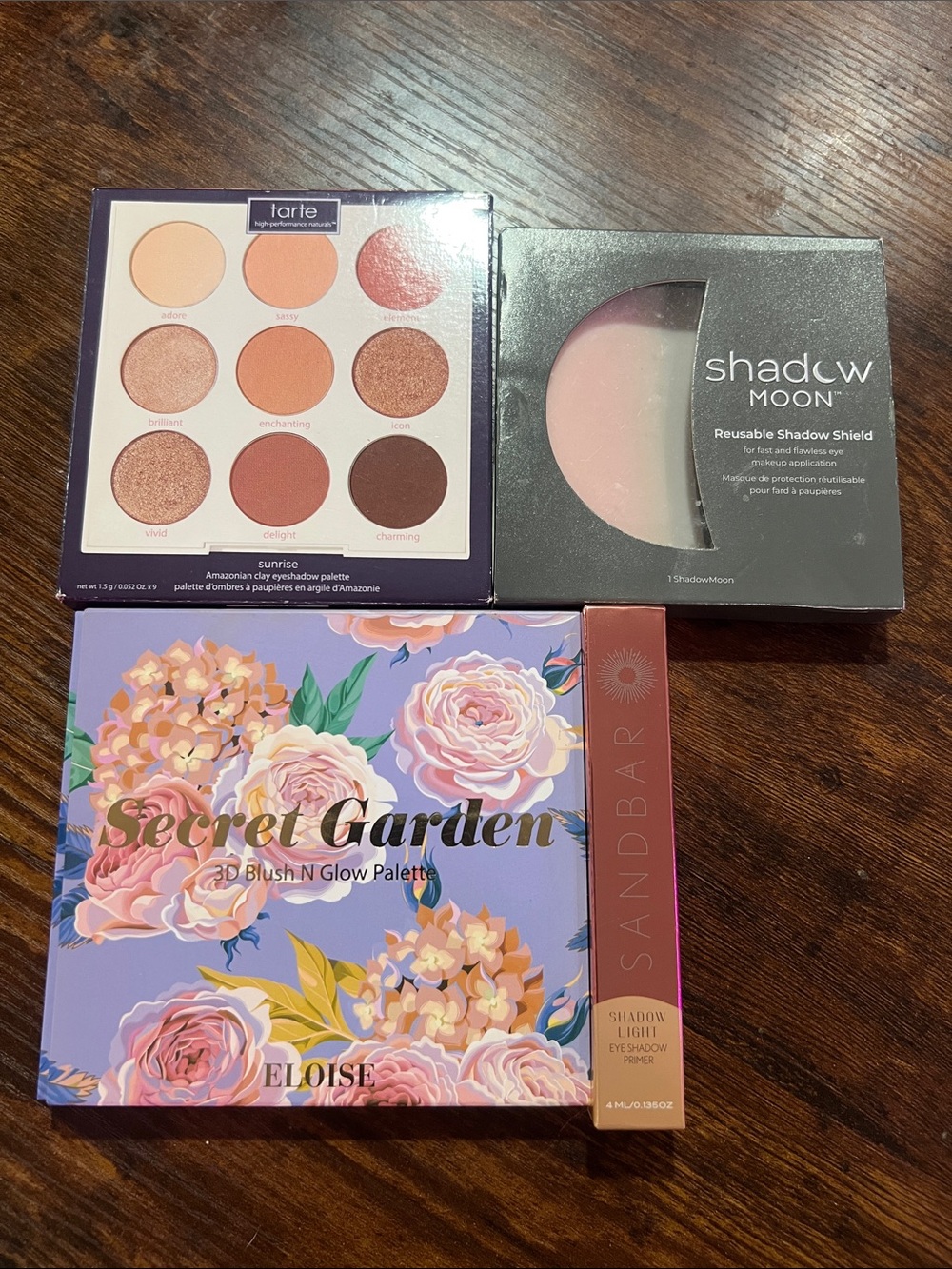 Makeup bundle Tarte eyeshadow palette, Eloise blush, Sandbar primer and shields